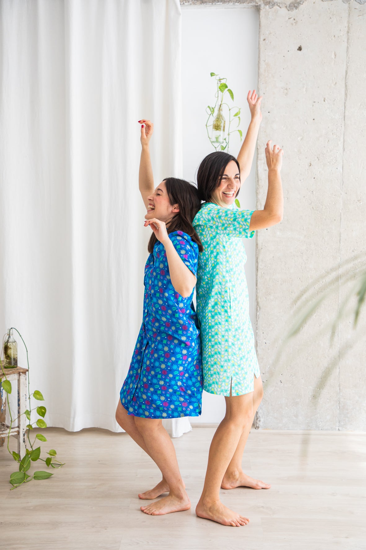 CAMISOLA MAI ESTAMPAT REVETLLA