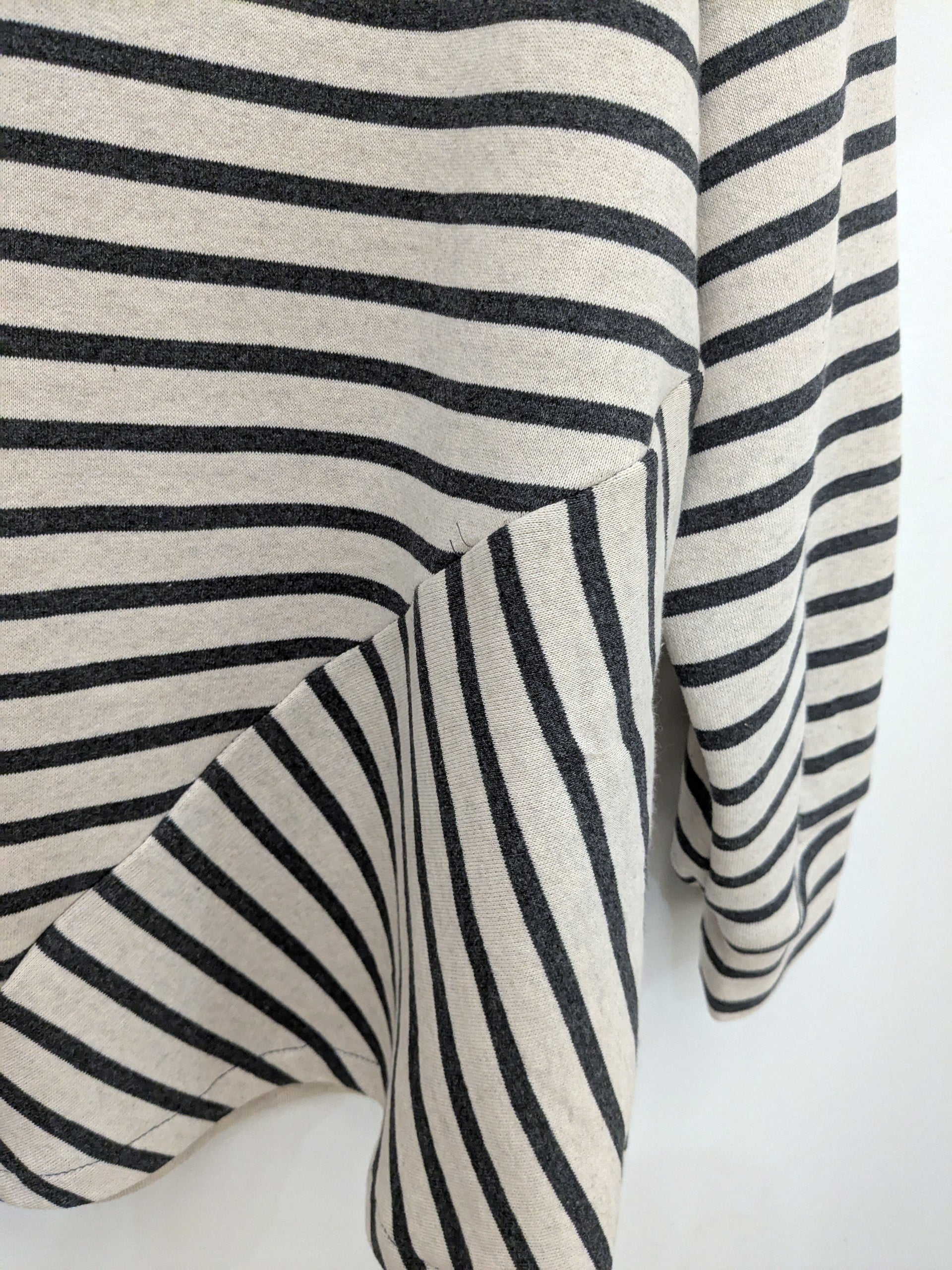 SUDADERA RAYAS