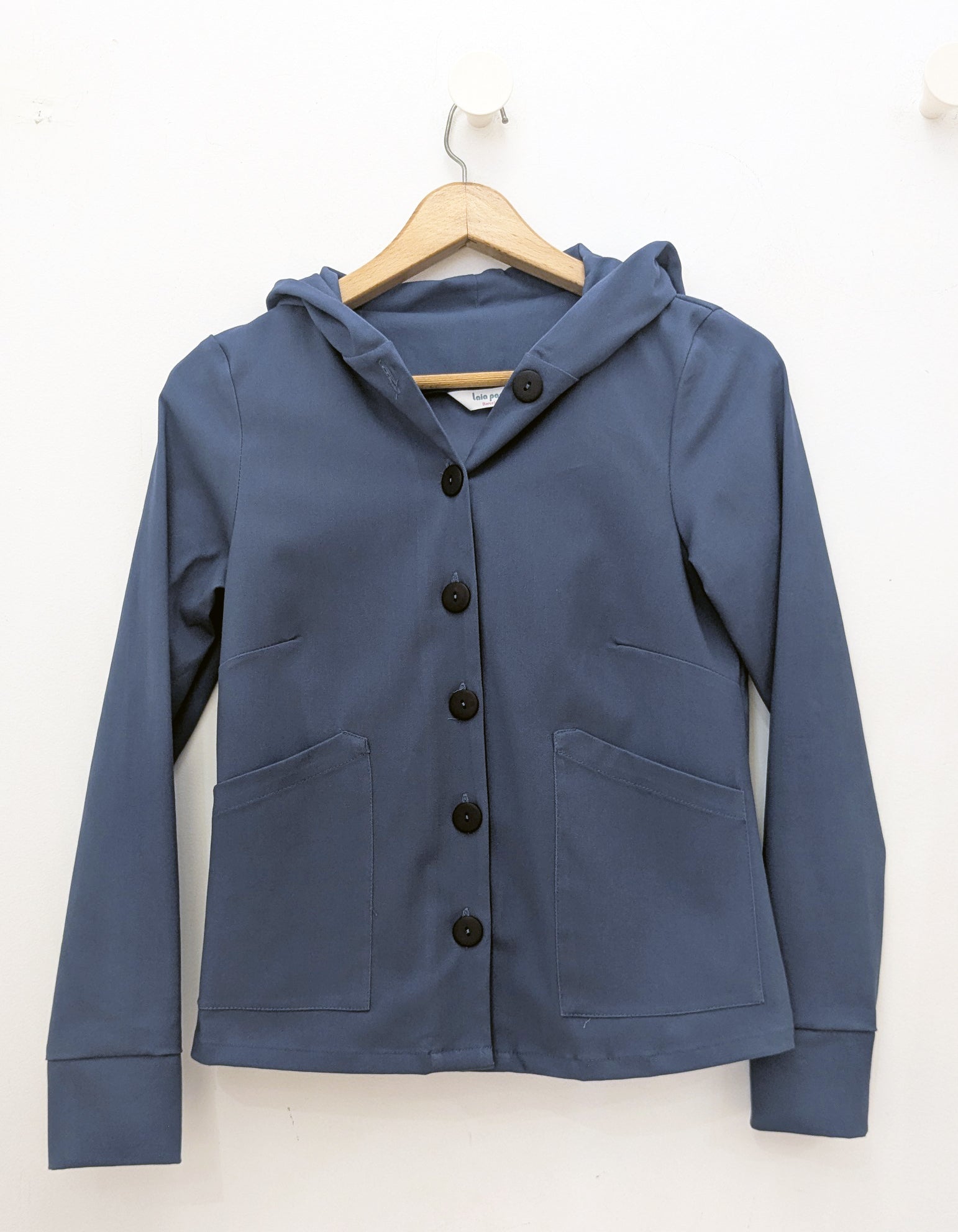 CHAQUETA AZUL SUPER COMODA Modelo AMAPOLA