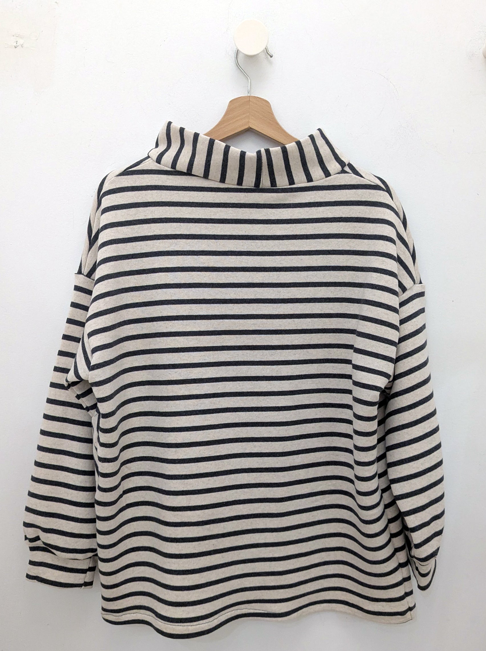 SUDADERA RAYAS