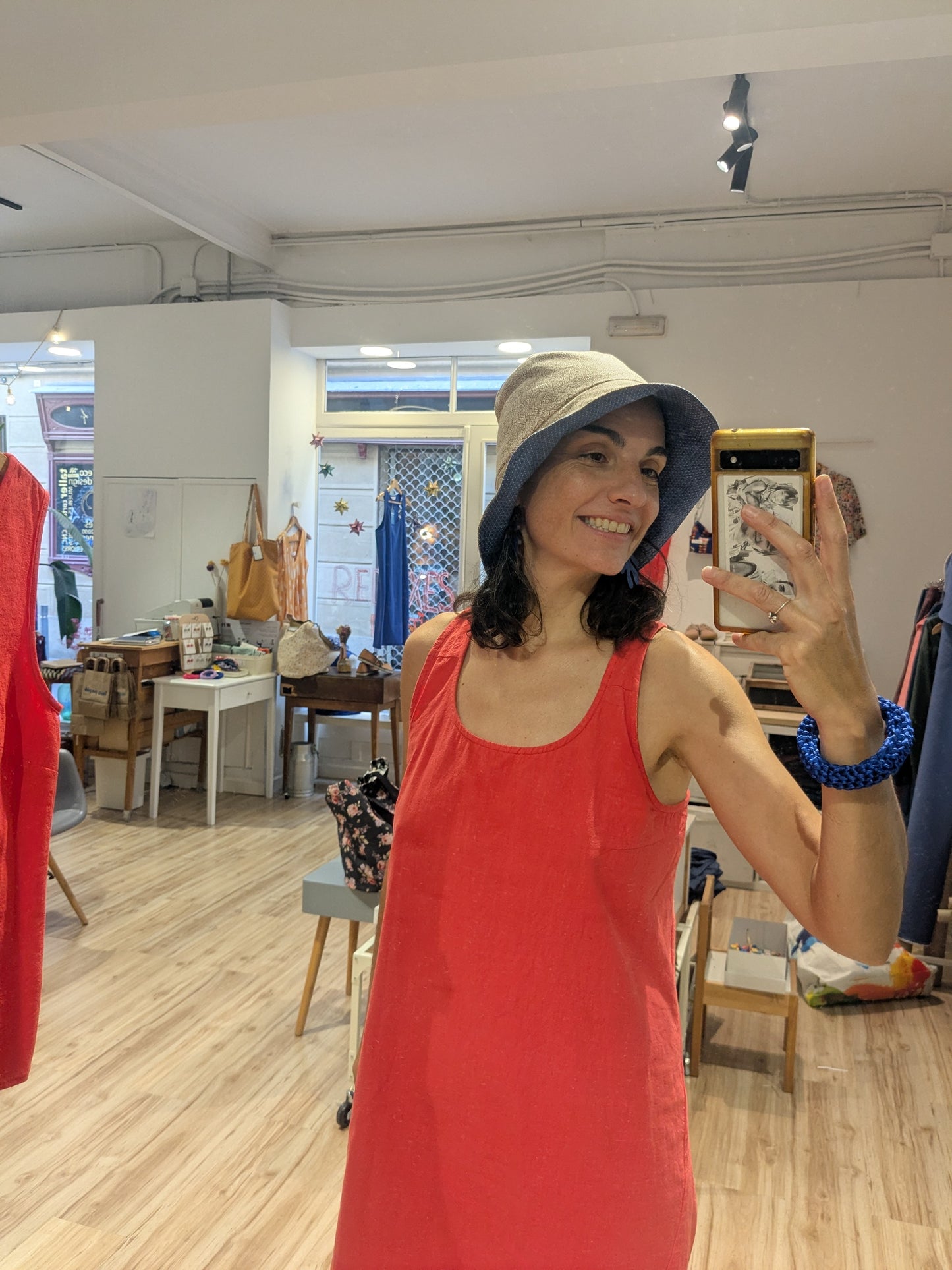 Bob reversible azul marrón