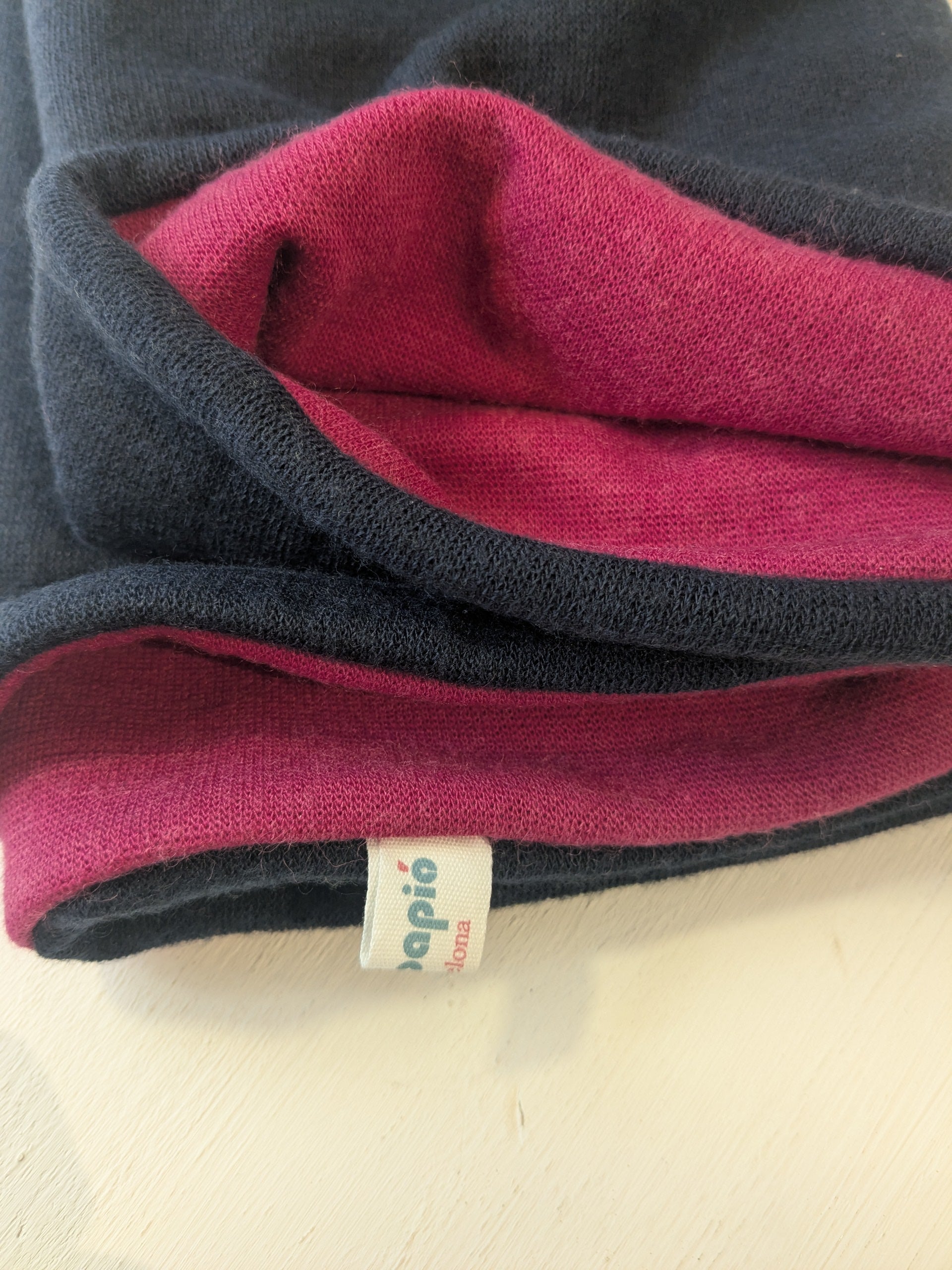 CUELLO FUCSIA AZUL OSCURO