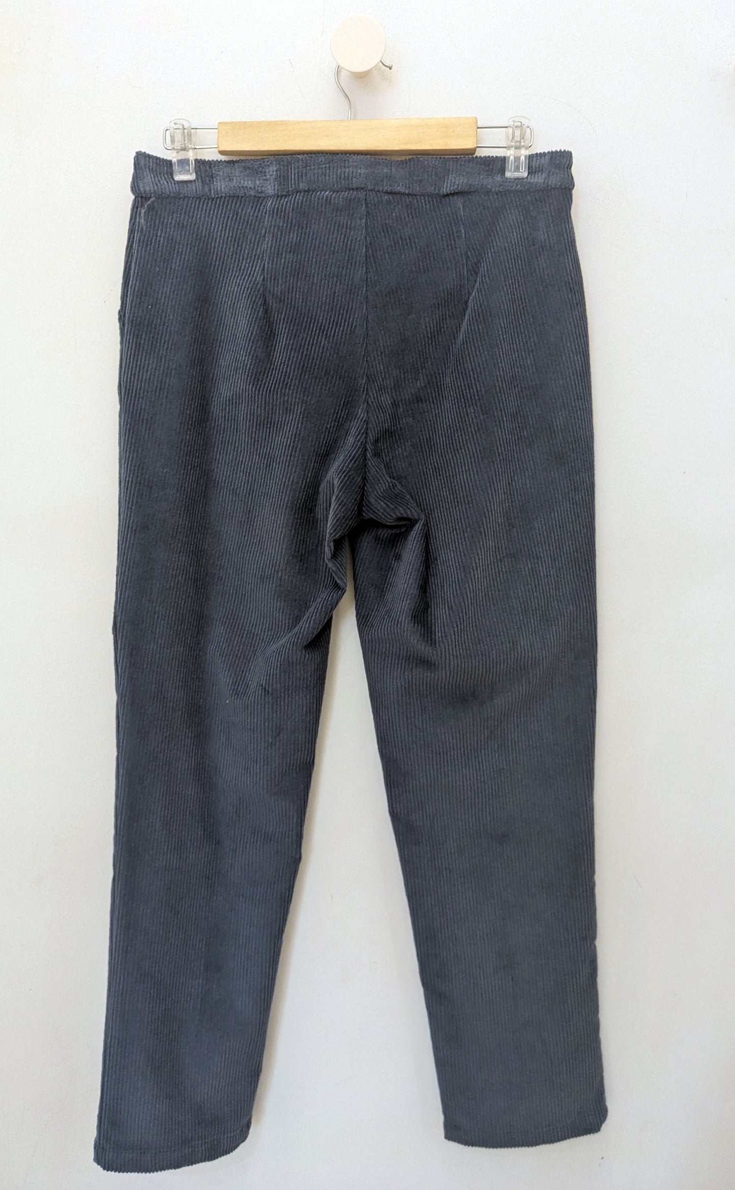 PANTALON TRINI PANA GRIS AZULADO