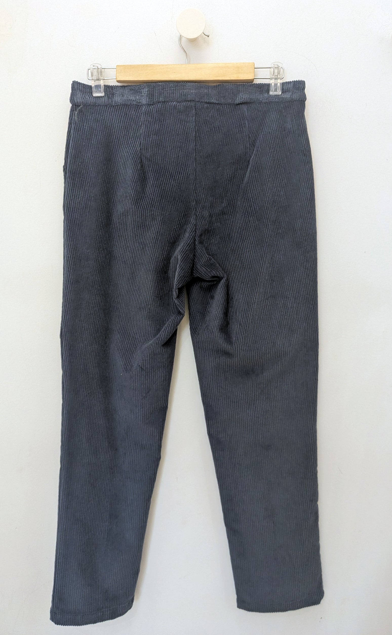 PANTALON TRINI PANA GRIS