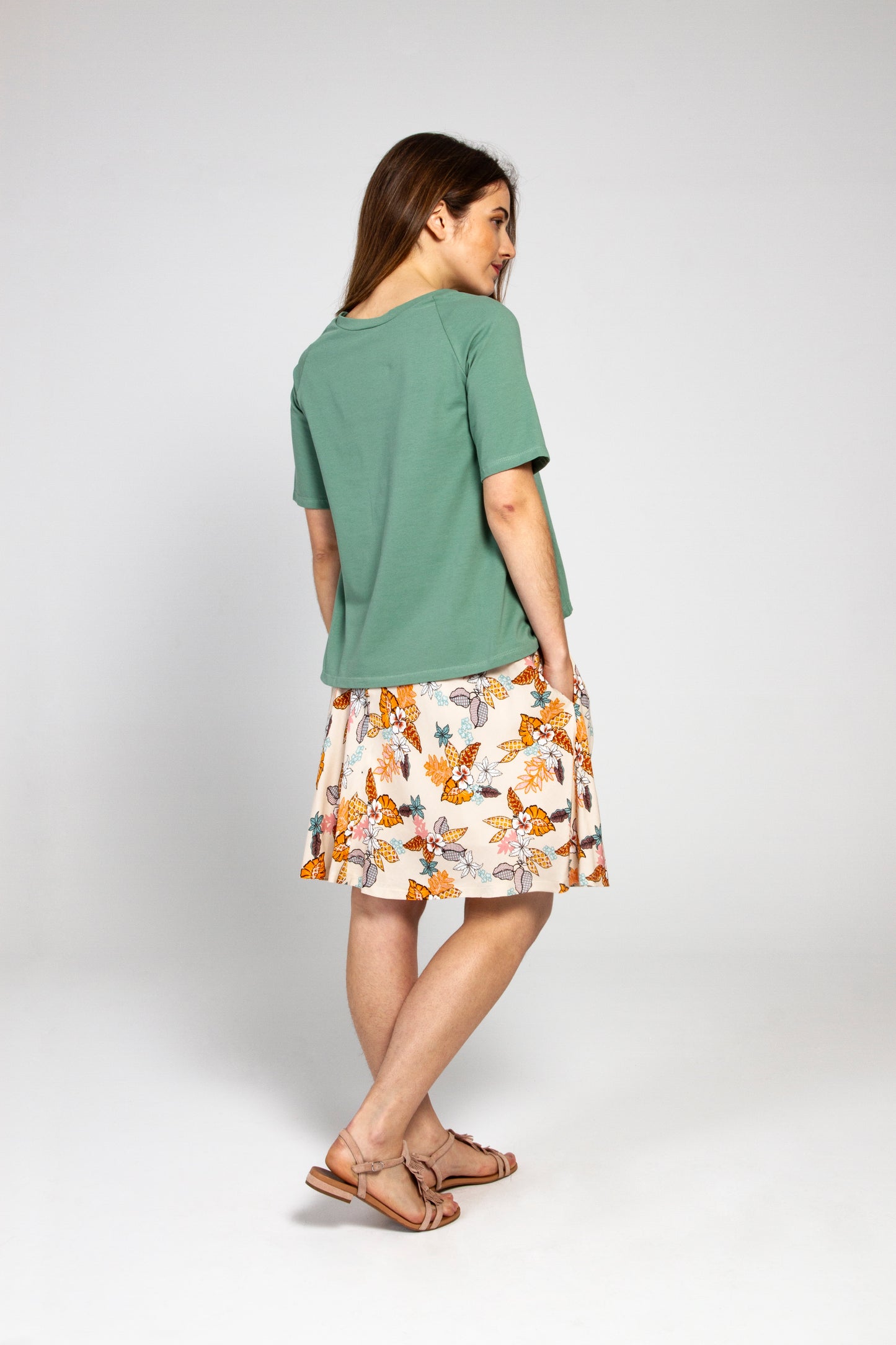 LAURA SKIRT WITH TROPICAL STYLE PRINT